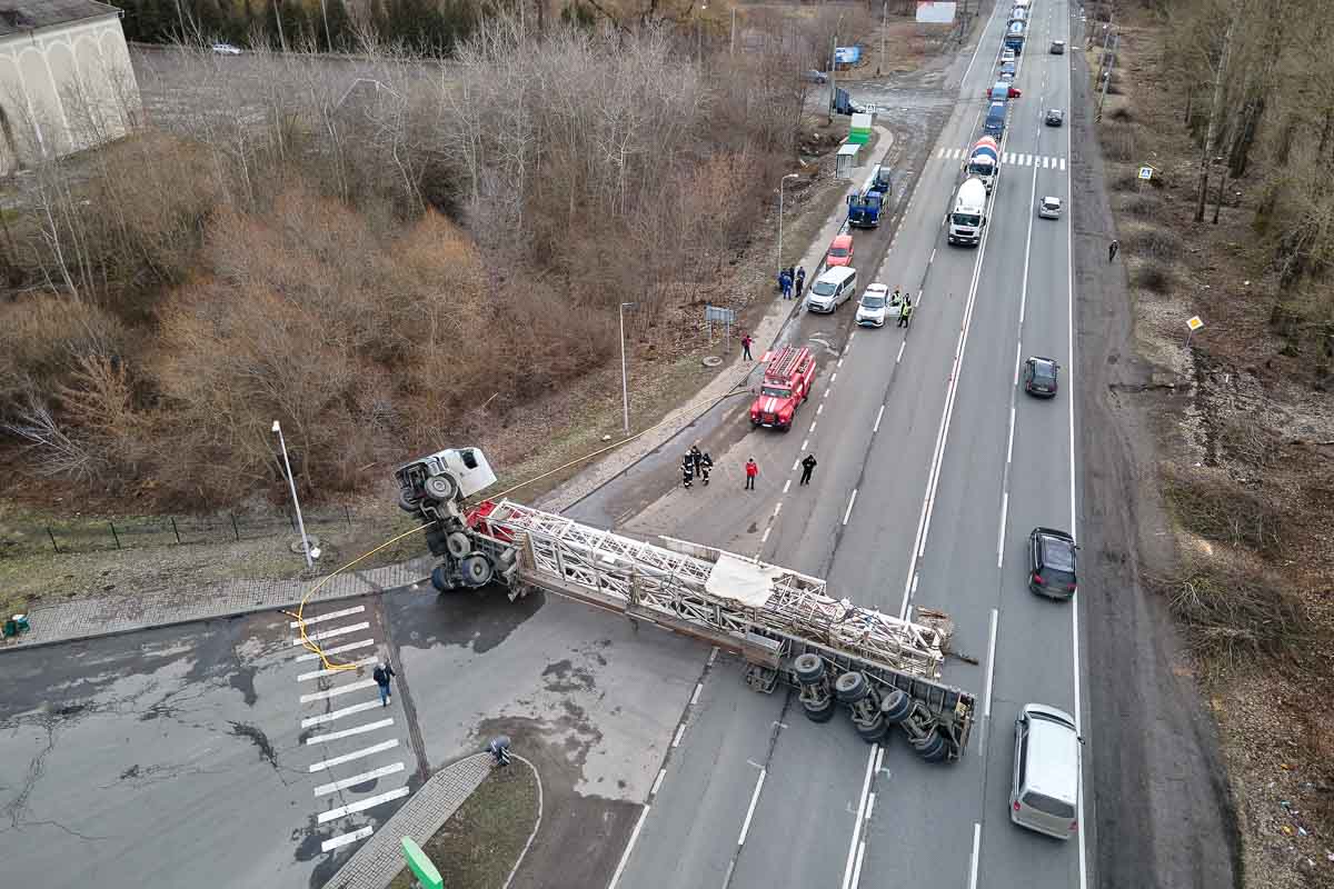 How Long Do You Have to Get a Lawyer After a Bus Accident?