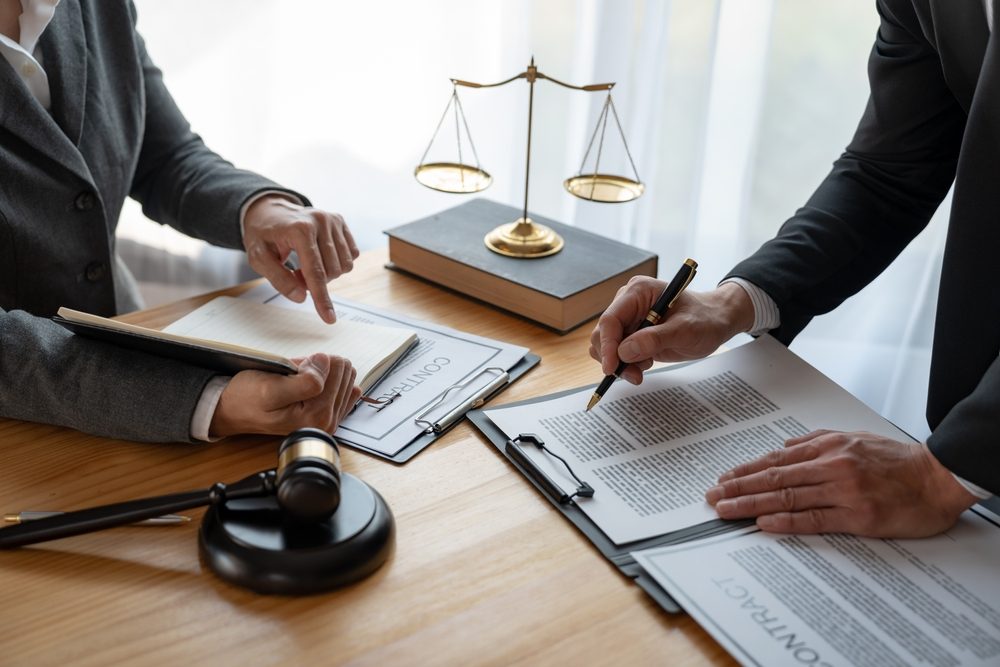 Does Uber Pay for Damages After an Accident?