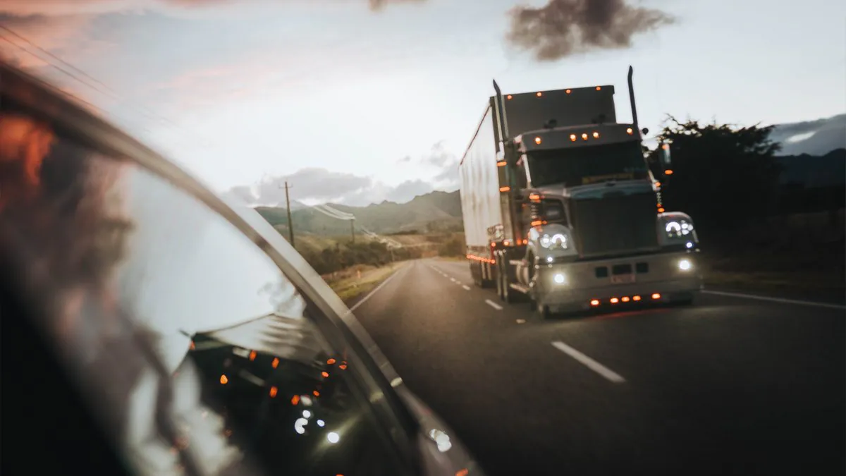 What to Do If You’re in an Accident With a Semi-Truck